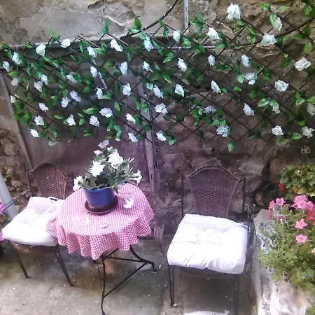 Metropolis * Corfu (city)