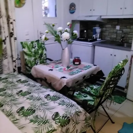 Metropolis Apartmán *
