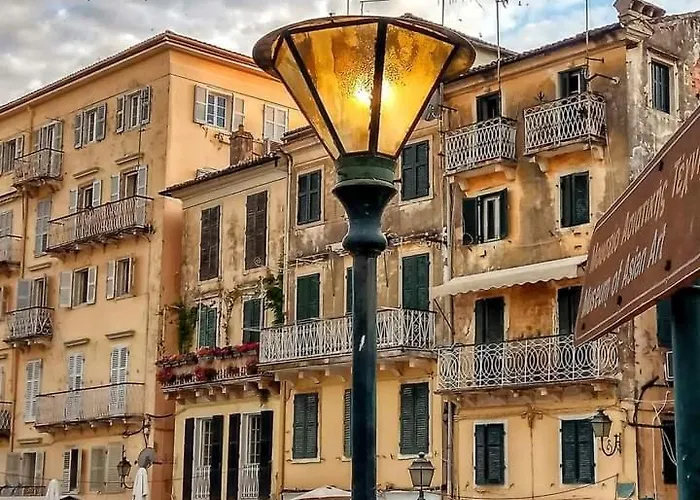 Metropolis Corfu (city)