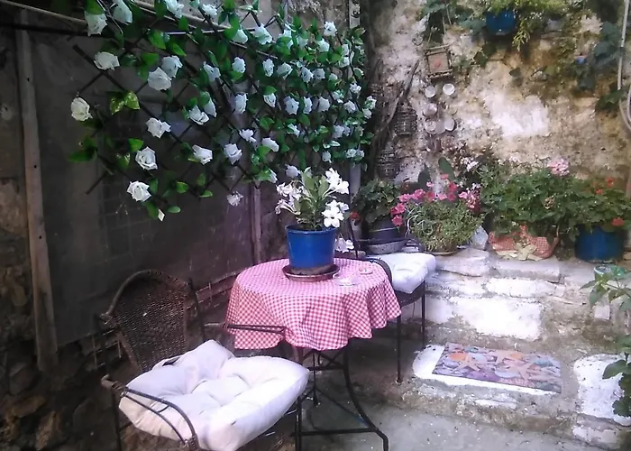 Metropolis Lejlighed