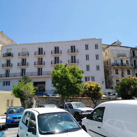 公寓 Metropolis Corfu (city)